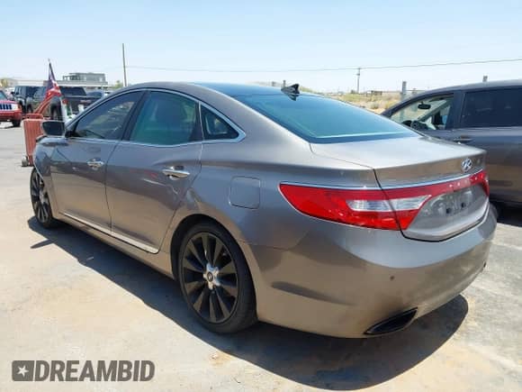 2012 Hyundai Azera с VIN KMHFH4JG1CA153423, выставлен на аукционе IAAI как лот 39641025 с пробегом 274 171 миль миль и . История ставок и продаж доступна на DreamBid. Изображение 3.