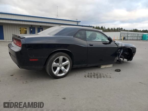 ✅ 2013 Dodge Challenger R/T • VIN: 2C3CDYBT5DH651136 • Lot: 80106224. Wystawiony na Copart z przebiegiem 28 272 mil. Bezpłatny archiwum sprzedaży aukcyjnych z USA i szczegółowy raport historii pojazdu na DreamBid. Zdjęcie 3.