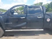 ✅ 2008 Chevrolet Silverado 2500HD LTZ • VIN: 1GCHK236X8F156113 • Lot: 43010192. Wystawiony na IAAI z przebiegiem Nie podano. Bezpłatny archiwum sprzedaży aukcyjnych z USA i szczegółowy raport historii pojazdu na DreamBid. Zdjęcie 15.
