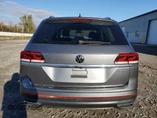 ✅ 2021 Volkswagen Atlas S • VIN: 1V2GP2CA2MC575830 • Lot: 82757395. Wystawiony na Copart z przebiegiem 63 319 mil. Bezpłatny archiwum sprzedaży aukcyjnych z USA i szczegółowy raport historii pojazdu na DreamBid. Zdjęcie 6.