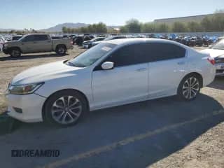 2014 Honda Accord Sport с VIN 1HGCR2F5XEA054782, выставлен на аукционе Copart как лот 86900465 с пробегом 137 570 миль миль и Списание • Salvage title. История ставок и продаж доступна на DreamBid. Изображение 1.