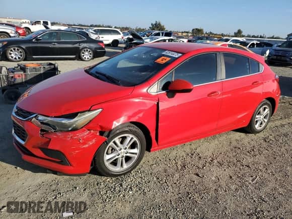 2017 Chevrolet Cruze LT с VIN 3G1BE6SMXHS554740, выставлен на аукционе Copart как лот 82614475 с пробегом 121 810 миль миль и Списание • Salvage title. История ставок и продаж доступна на DreamBid. Изображение 1.