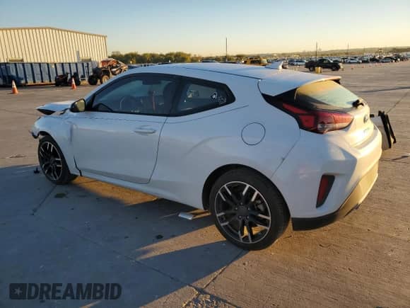 2019 Hyundai Veloster 2.0 с VIN KMHTG6AF5KU019584, выставлен на аукционе Copart как лот 80630414 с пробегом 112 124 миль миль и Списание • Salvage title. История ставок и продаж доступна на DreamBid. Изображение 2.