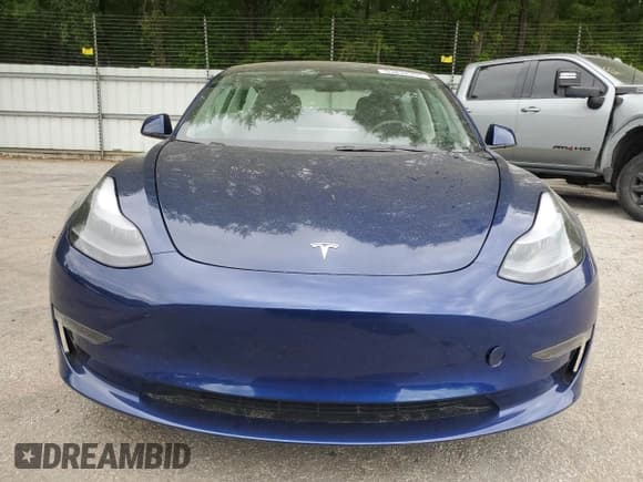 ✅ 2023 Tesla Model 3 • VIN: 5YJ3E1EA5PF695318 • Лот: 53832935. Опубликован ранее на Copart с пробегом 28 863 миль. Бесплатный доступ к архиву аукционных продаж из США и подробный отчёт об истории автомобиля на DreamBid. Изображение 5.