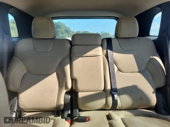 ✅ 2016 Jeep Cherokee Sport • VIN: 1C4PJMABXGW293271 • Лот: 82151835. Опубликован ранее на Copart с пробегом 117 778 миль. Бесплатный доступ к архиву аукционных продаж из США и подробный отчёт об истории автомобиля на DreamBid. Изображение 10.