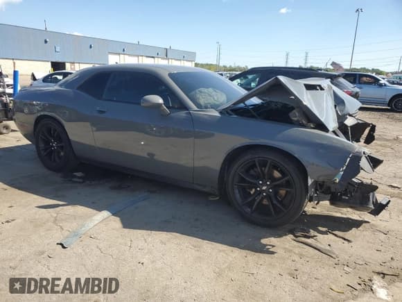 ✅ 2018 Dodge Challenger SXT Plus • VIN: 2C3CDZAG9JH138705 • Lot: 81817435. Listed on Copart with 147,154 mi. Free auction sales archive from the USA and detailed vehicle history report at DreamBid. Image 4.