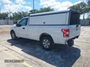 ✅ 2018 Ford F-150 XL • VIN: 1FTMF1CB3JKD97454 • Lot: 43254253. Wystawiony na IAAI z przebiegiem 128 528 mil. Bezpłatny archiwum sprzedaży aukcyjnych z USA i szczegółowy raport historii pojazdu na DreamBid. Zdjęcie 3.