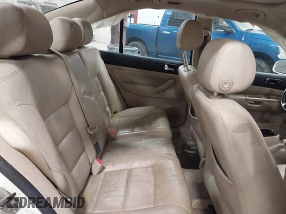 ✅ 2004 Volkswagen Jetta GLS • VIN: 3VWSK69MX4M078023 • Lot: 41198138. Listed on IAAI with 153,830 mi. Free auction sales archive from the USA and detailed vehicle history report at DreamBid. Image 8.