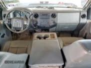 ✅ 2016 Ford F-250 XL • VIN: 1FT7W2A65GEA26456 • Lot: 59319105. Wystawiony na Copart z przebiegiem 136 713 mil. Bezpłatny archiwum sprzedaży aukcyjnych z USA i szczegółowy raport historii pojazdu na DreamBid. Zdjęcie 8.