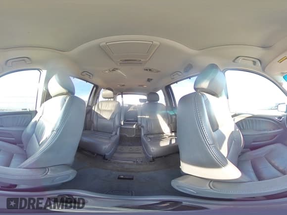 ✅ 2006 Honda Odyssey EX-L • VIN: 5FNRL38746B123750 • Лот: 90249165. Опубликован ранее на Copart с пробегом 264 175 миль. Бесплатный доступ к архиву аукционных продаж из США и подробный отчёт об истории автомобиля на DreamBid. Изображение 15.