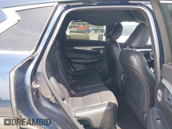 ✅ 2019 Infiniti QX50 Essential • VIN: 3PCAJ5M35KF100263 • Lot: 42270091. Listed on IAAI with 60,873 mi. Free auction sales archive from the USA and detailed vehicle history report at DreamBid. Image 8.