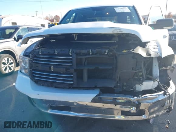 ✅ 2019 Ram 1500 SLT • VIN: 1C6RR7LT8KS524829 • Lot: 43660679. Listed on IAAI with 259,873 mi. Free auction sales archive from the USA and detailed vehicle history report at DreamBid. Image 6.