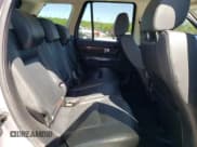 ✅ 2012 Land Rover Range Rover Sport HSE • VIN: SALSF2D42CA747686 • Lot: 53320565. Wystawiony na Copart z przebiegiem 159 554 mil. Bezpłatny archiwum sprzedaży aukcyjnych z USA i szczegółowy raport historii pojazdu na DreamBid. Zdjęcie 11.