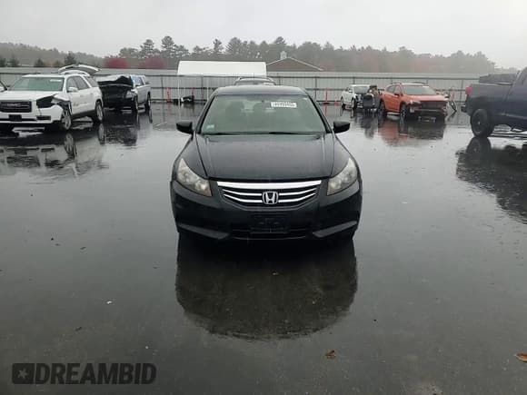 ✅ 2012 Honda Accord LX • VIN: 1HGCP2F3XCA145696 • Лот: 86993455. Опубликован ранее на Copart с пробегом 284 829 миль. Бесплатный доступ к архиву аукционных продаж из США и подробный отчёт об истории автомобиля на DreamBid. Изображение 13.