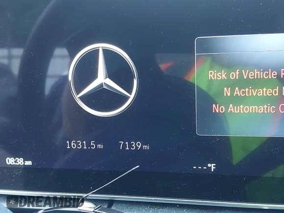 ✅ 2024 Mercedes-Benz C 300 • VIN: W1KAF4HB9RR157525 • Лот: 42578928. Опубликован ранее на IAAI с пробегом 7 139 миль. Бесплатный доступ к архиву аукционных продаж из США и подробный отчёт об истории автомобиля на DreamBid. Изображение 7.