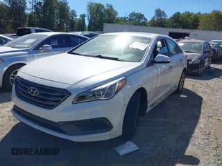 ✅ 2016 Hyundai Sonata Sport • VIN: 5NPE34AF7GH416308 • Лот: 43338692. Опубликован ранее на IAAI с пробегом 201 398 миль. Бесплатный доступ к архиву аукционных продаж из США и подробный отчёт об истории автомобиля на DreamBid. Изображение 2.