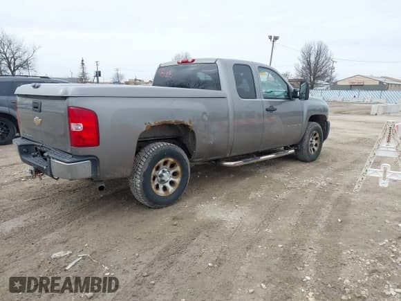 2008 Chevrolet Silverado 1500 Work Truck with VIN 1GCEC19X08Z236724, listed as a IAAI auction lot 41831826 with 133,888 mi miles and . Bid and sale history available at DreamBid. Image 4.