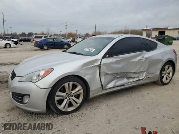 2010 Hyundai Genesis Coupe Grand Touring с VIN KMHHU6KHXAU035468, выставлен на аукционе Copart как лот 82389294 с пробегом 137 563 миль миль и Списание • Salvage title. История ставок и продаж доступна на DreamBid. Изображение 1.