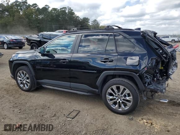 ✅ 2024 Toyota RAV4 XLE Premium • VIN: 2T3C1RFV9RC288726 • Лот: 91497575. Опубликован ранее на Copart с пробегом 16 995 миль. Бесплатный доступ к архиву аукционных продаж из США и подробный отчёт об истории автомобиля на DreamBid. Изображение 2.