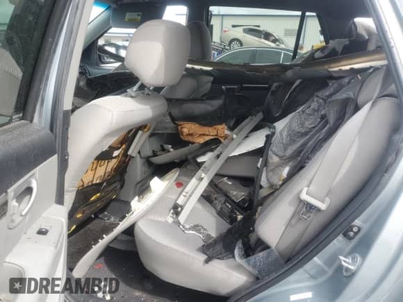 ✅ 2009 Hyundai Santa Fe GLS • VIN: 5NMSG13D89H328272 • Лот: 73031684. Размещён на Copart с пробегом 210 275 миль миль. Получите бесплатный доступ к архиву аукционных продаж из США и посмотрите подробный отчёт об истории автомобиля на DreamBid. Изображение 11.