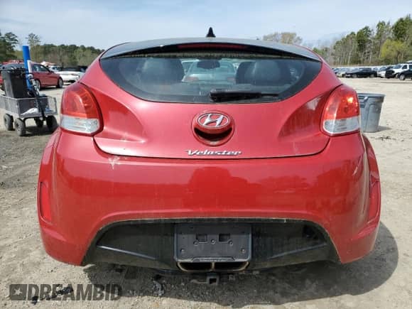 ✅ 2013 Hyundai Veloster RE:MIX • VIN: KMHTC6AD0DU134901 • Лот: 51508985. Размещён на Copart с пробегом 126 565 миль миль. Получите бесплатный доступ к архиву аукционных продаж из США и посмотрите подробный отчёт об истории автомобиля на DreamBid. Изображение 6.