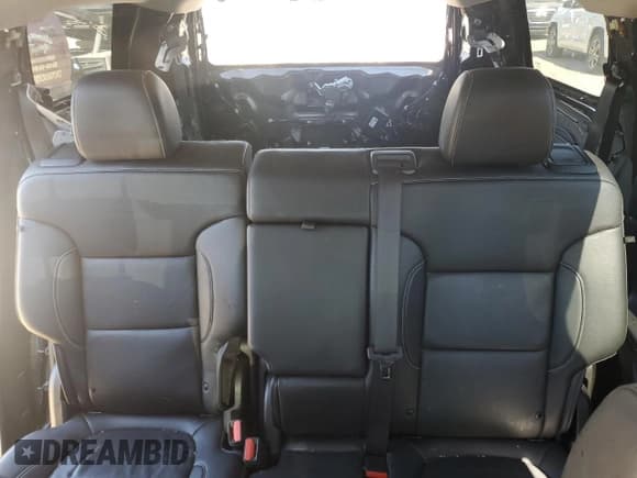 ✅ 2023 GMC Acadia SLT • VIN: 1GKKNML47PZ191250 • Lot: 85188005. Wystawiony na Copart z przebiegiem 98 214 mil. Bezpłatny archiwum sprzedaży aukcyjnych z USA i szczegółowy raport historii pojazdu na DreamBid. Zdjęcie 10.