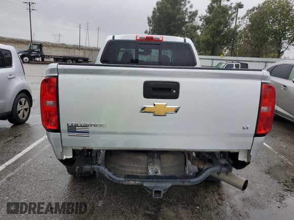 ✅ 2017 Chevrolet Colorado 2WD LT • VIN: 1GCGSCE16H1160627 • Лот: 44951925. Опубликован ранее на Copart с пробегом 110 284 миль. Бесплатный доступ к архиву аукционных продаж из США и подробный отчёт об истории автомобиля на DreamBid. Изображение 6.