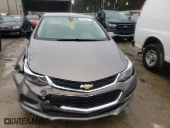 ✅ 2018 Chevrolet Cruze LT • VIN: 1G1BE5SM3J7151374 • Lot: 68614242. Listed on Copart with 24,033 mi. Free auction sales archive from the USA and detailed vehicle history report at DreamBid. Image 5.