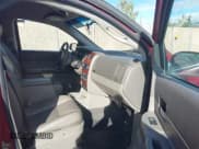 ✅ 2006 Dodge Durango SLT • VIN: 1D4HB48N56F190892 • Lot: 43765191. Wystawiony na IAAI z przebiegiem 299 612 mil. Bezpłatny archiwum sprzedaży aukcyjnych z USA i szczegółowy raport historii pojazdu na DreamBid. Zdjęcie 5.