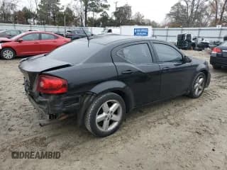 ✅ 2013 Dodge Avenger SE • VIN: 1C3CDZAB8DN657650 • Лот: 85024334. Опубликован ранее на Copart с пробегом 19 887 миль. Бесплатный доступ к архиву аукционных продаж из США и подробный отчёт об истории автомобиля на DreamBid. Изображение 3.