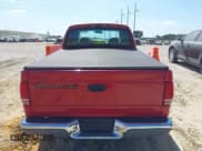 ✅ 2000 Dodge Dakota Sport • VIN: 1B7GL2AX0YS685498 • Lot: 42069753. Listed on IAAI with 56,269 mi. Free auction sales archive from the USA and detailed vehicle history report at DreamBid. Image 16.