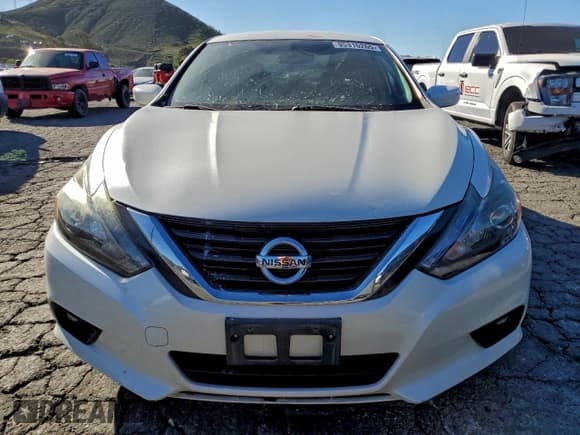 ✅ 2017 Nissan Altima SV • VIN: 1N4AL3AP1HC162275 • Lot: 95310265. Listed on Copart with 123,053 mi. Free auction sales archive from the USA and detailed vehicle history report at DreamBid. Image 5.
