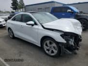 ✅ 2022 Audi A3 Premium • VIN: WAUAUDGY4NA041953 • Lot: 59619665. Wystawiony na Copart z przebiegiem 35 360 mil. Bezpłatny archiwum sprzedaży aukcyjnych z USA i szczegółowy raport historii pojazdu na DreamBid. Zdjęcie 4.