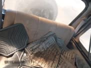 ✅ 1998 Jeep Wrangler Sport • VIN: 1J4FY19S6WP785535 • Lot: 43474999. Wystawiony na IAAI z przebiegiem 203 858 mil. Bezpłatny archiwum sprzedaży aukcyjnych z USA i szczegółowy raport historii pojazdu na DreamBid. Zdjęcie 8.