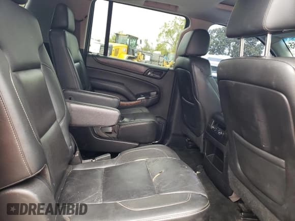 ✅ 2015 Chevrolet Suburban LTZ • VIN: 1GNSKKKC2FR206731 • Lot: 85916455. Listed on Copart with 236,380 mi. Free auction sales archive from the USA and detailed vehicle history report at DreamBid. Image 11.