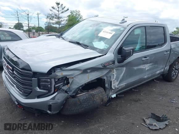 ✅ 2025 GMC Sierra 1500 AT4 • VIN: 1GTUUEELXSZ185307 • Лот: 42321389. Опубликован ранее на IAAI с пробегом 10 311 миль. Бесплатный доступ к архиву аукционных продаж из США и подробный отчёт об истории автомобиля на DreamBid. Изображение 6.