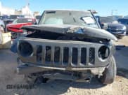 ✅ 2016 Jeep Patriot Sport • VIN: 1C4NJPBA6GD693659 • Lot: 43665695. Wystawiony na IAAI z przebiegiem 167 002 mil. Bezpłatny archiwum sprzedaży aukcyjnych z USA i szczegółowy raport historii pojazdu na DreamBid. Zdjęcie 13.