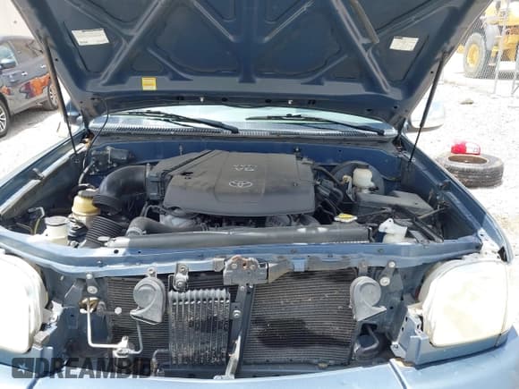 ✅ 2006 Toyota Tundra SR5 • VIN: 5TBRU34166S484853 • Lot: 42458491. Wystawiony na IAAI z przebiegiem Nie podano. Bezpłatny archiwum sprzedaży aukcyjnych z USA i szczegółowy raport historii pojazdu na DreamBid. Zdjęcie 10.