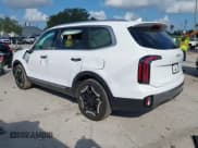 ✅ 2025 Kia Telluride EX • VIN: 5XYP34GC4SG596109 • Лот: 42861254. Опубликован ранее на IAAI с пробегом 30 423 миль. Бесплатный доступ к архиву аукционных продаж из США и подробный отчёт об истории автомобиля на DreamBid. Изображение 3.