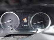 ✅ 2017 Toyota Highlander XLE • VIN: 5TDKZRFH4HS514975 • Lot: 43616437. Listed on IAAI with 87,331 mi. Free auction sales archive from the USA and detailed vehicle history report at DreamBid. Image 7.