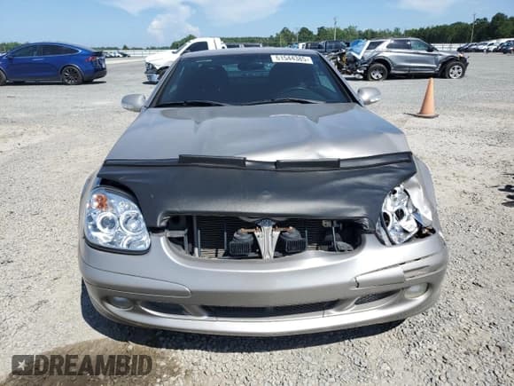✅ 2003 Mercedes-Benz SLK 320 • VIN: WDBKK65F03F286130 • Lot: 61544385. Listed on Copart with 98,899 mi. Free auction sales archive from the USA and detailed vehicle history report at DreamBid. Image 5.