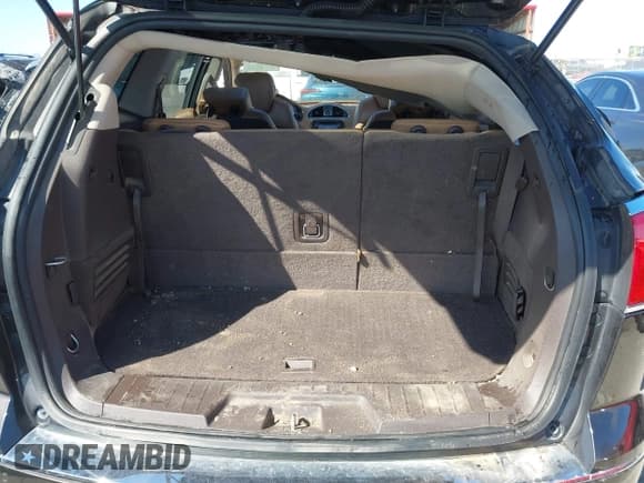 ✅ 2013 Buick Enclave Premium • VIN: 5GAKRDKD7DJ123575 • Lot: 41819474. Wystawiony na IAAI z przebiegiem 173 513 mil. Bezpłatny archiwum sprzedaży aukcyjnych z USA i szczegółowy raport historii pojazdu na DreamBid. Zdjęcie 12.