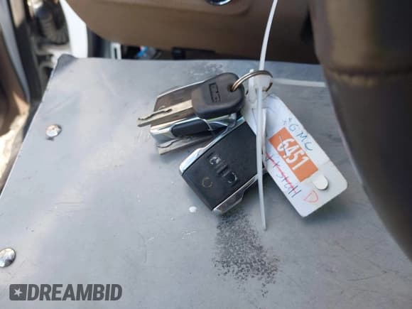 ✅ 2017 GMC Canyon 4WD SLT • VIN: 1GTP6DE11H1151831 • Lot: 42098121. Wystawiony na IAAI z przebiegiem 92 738 mil. Bezpłatny archiwum sprzedaży aukcyjnych z USA i szczegółowy raport historii pojazdu na DreamBid. Zdjęcie 11.