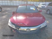 ✅ 2017 Honda Accord Sport SE • VIN: 1HGCR2F1XHA156374 • Lot: 43523040. Wystawiony na IAAI z przebiegiem 121 904 mil. Bezpłatny archiwum sprzedaży aukcyjnych z USA i szczegółowy raport historii pojazdu na DreamBid. Zdjęcie 13.