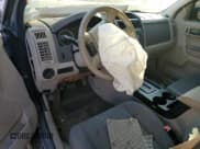 ✅ 2011 Ford Escape XLS • VIN: 1FMCU0C78BKA68074 • Лот: 93735735. Опубликован ранее на Copart с пробегом Не указан. Бесплатный доступ к архиву аукционных продаж из США и подробный отчёт об истории автомобиля на DreamBid. Изображение 8.