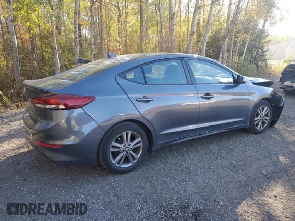 ✅ 2017 Hyundai Elantra Limited • VIN: KMHD84LF1HU137837 • Lot: 86782905. Listed on Copart with 205,772 mi. Free auction sales archive from the USA and detailed vehicle history report at DreamBid. Image 3.