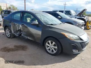 ✅ 2011 Mazda 3 i Touring • VIN: JM1BL1VG7B1480112 • Lot: 43512989. Wystawiony na IAAI z przebiegiem 74 894 mil. Bezpłatny archiwum sprzedaży aukcyjnych z USA i szczegółowy raport historii pojazdu na DreamBid. Zdjęcie 1.