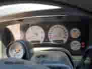 2005 Dodge 3500 SLT z VIN 3D7LS38C45G792511, wystawiony jako Copart lot #52987515 z przebiegiem 353 409 mil mil oraz Szkoda całkowita • Salvage title. Historia ofert i sprzedaży dostępna na DreamBid. Obrazek 9.