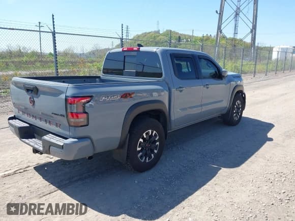✅ 2024 Nissan Frontier SV • VIN: 1N6ED1EK8RN668698 • Lot: 42096224. Listed on IAAI with 5,295 mi. Free auction sales archive from the USA and detailed vehicle history report at DreamBid. Image 4.
