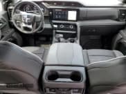 ✅ 2025 GMC Sierra 1500 AT4X • VIN: 3GTUUFE81SG204697 • Лот: 59916795. Опубликован ранее на Copart с пробегом 1 775 миль. Бесплатный доступ к архиву аукционных продаж из США и подробный отчёт об истории автомобиля на DreamBid. Изображение 8.